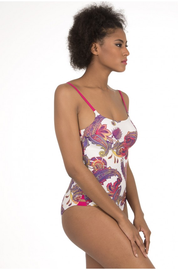 WIRELESS SQUARE NECKLINE SWIMSUIT
