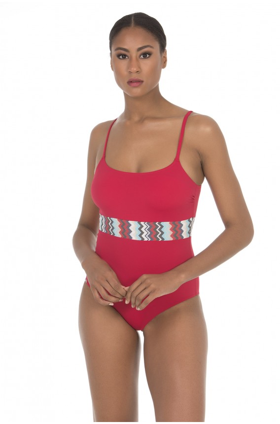 WIRELESS SQUARE NECKLINE SWIMSUIT