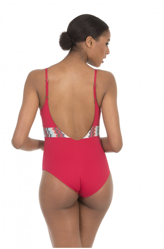 WIRELESS SQUARE NECKLINE SWIMSUIT