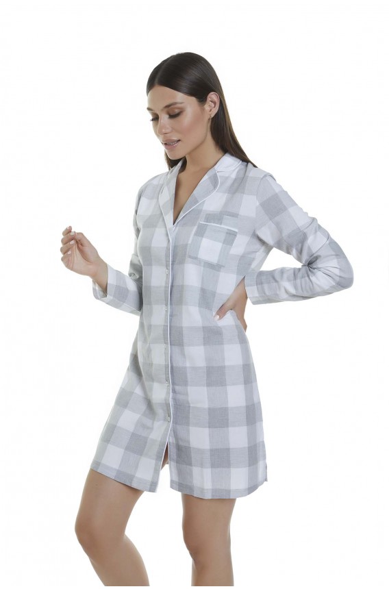 LONG SLEEVED NIGHTGOWN
