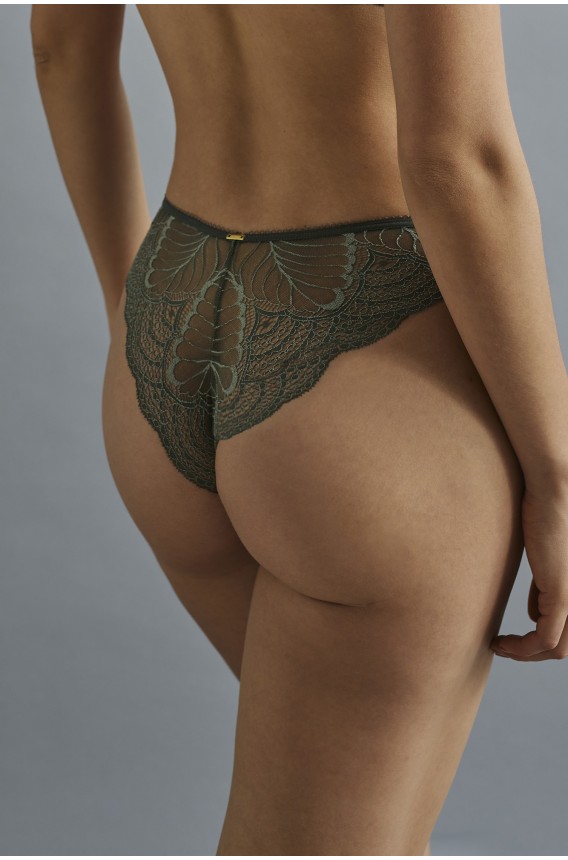 BRAGUITA BRASILEÑA GIORGIA