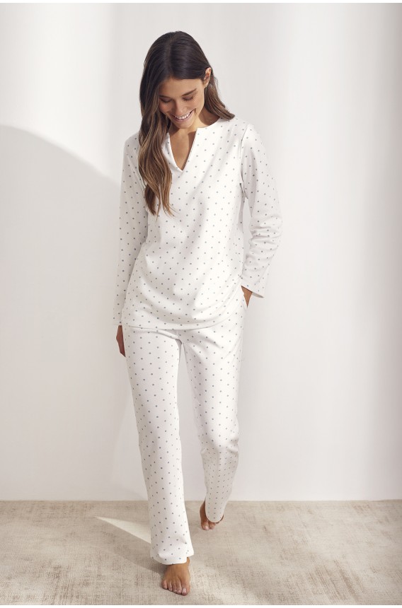 PIJAMA LUNARES