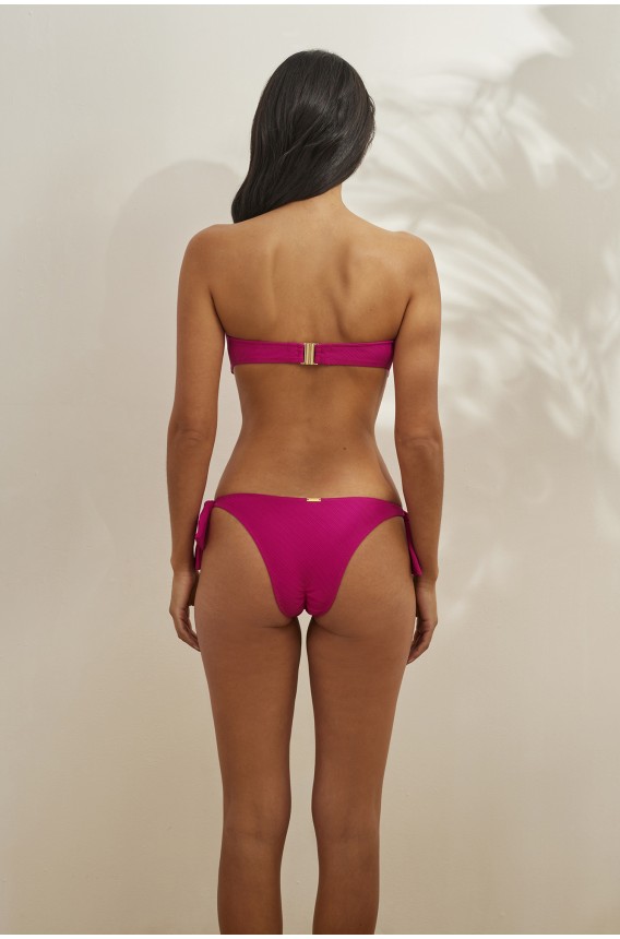 CUECA DE BIKINI BRASILEIRA