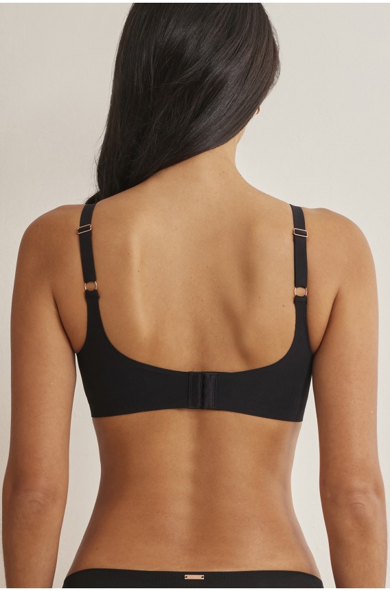 DEEP NECKLINE BRA