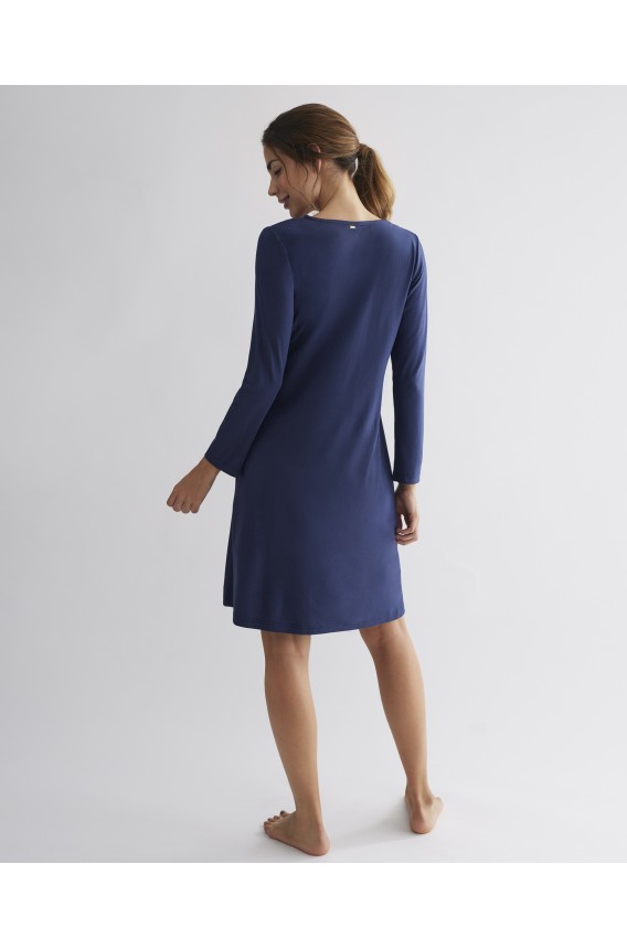 LONG SLEEVED NIGHTGOWN