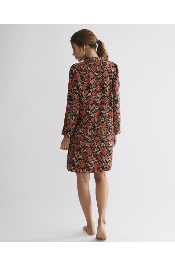 LONG SLEEVED NIGHTGOWN