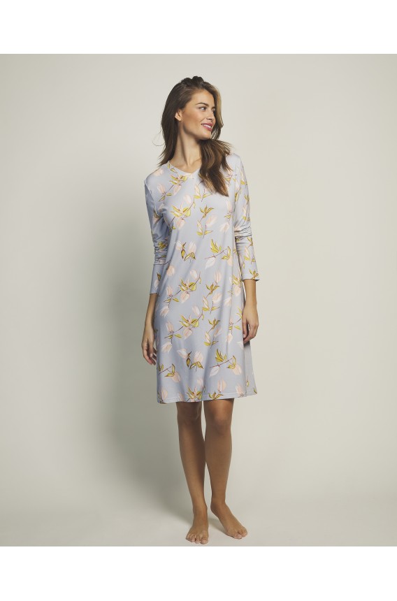 LONG SLEEVED NIGHTGOWN