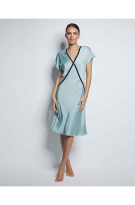 NIGHTGOWN