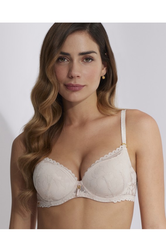 ESSENTIAL MOULDED BRA