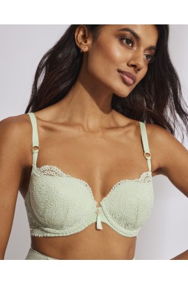 ESSENTIAL MOULDED BRA