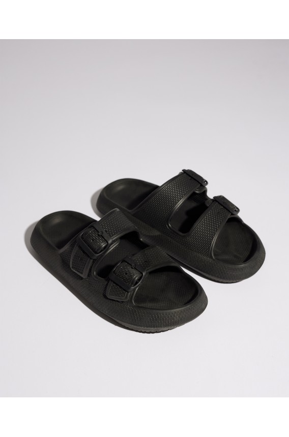 SANDAL