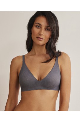 DEEP NECKLINE BRA