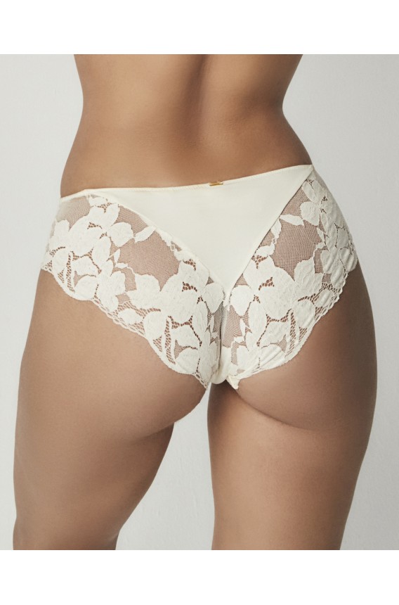 CUECA BIQUINI COM RENDA