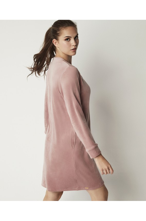LONG SLEEVE NIGHTGOWN