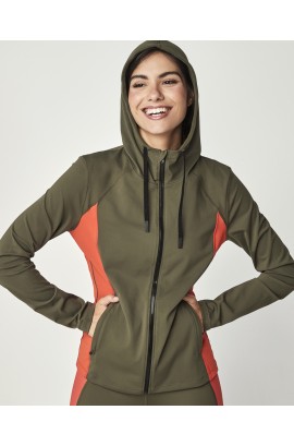 CASACO DESPORTIVO COM CAPUZ BY PILAR RUBIO
