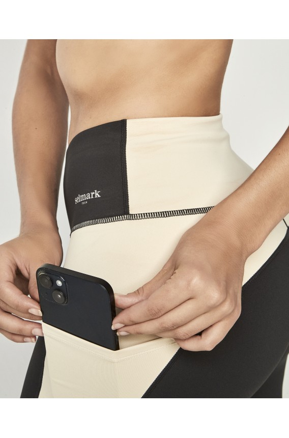 LONG SPORTS LEGGINGS BY PILAR RUBIO