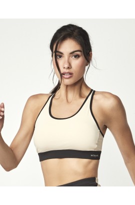 TOP DEPORTIVO CON CORCHETES BY PILAR RUBIO