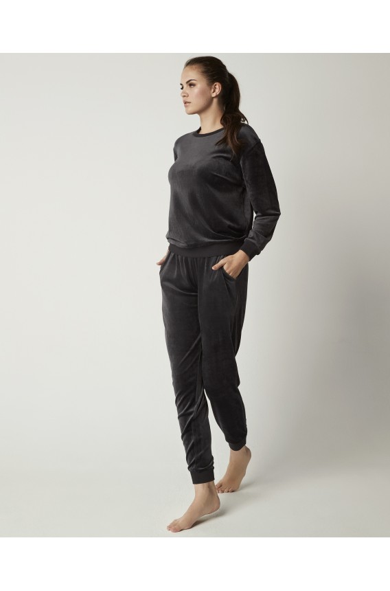 CONJUNTO SUDADERA PANTALÓN