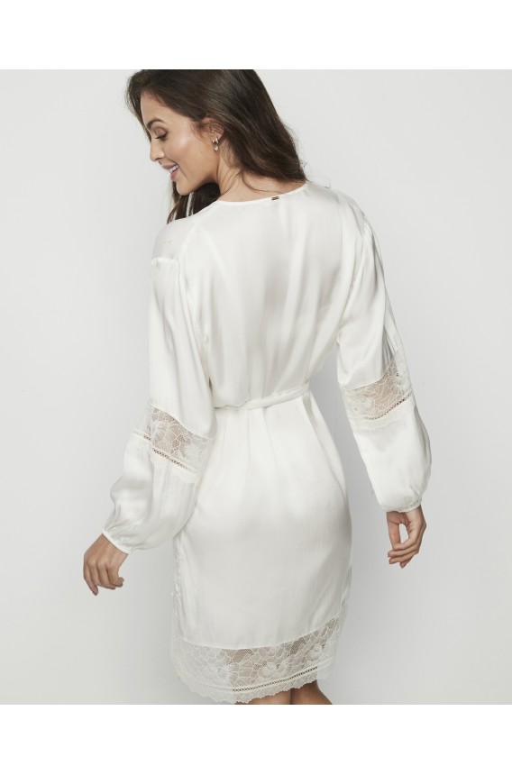 ROUPAO LINGERIE CURTO