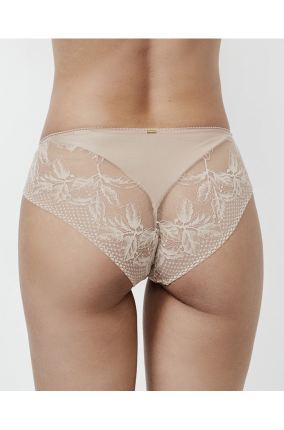 CUECA BIQUÍNI CLÁSSICA COM RENDA