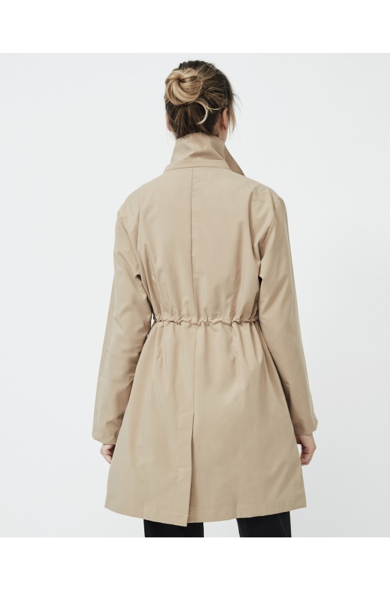 WINDPROOF JACKET BY PILAR RUBIO