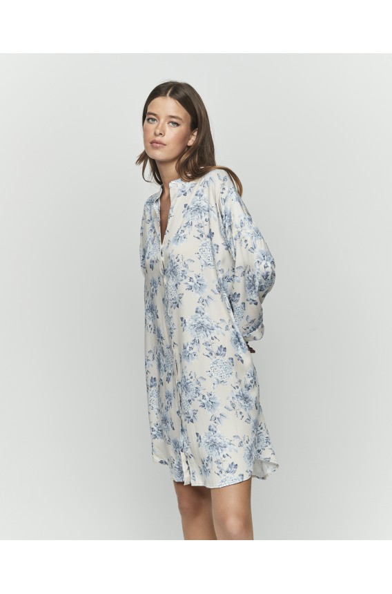 LONG SLEEVE NIGHTGOWN
