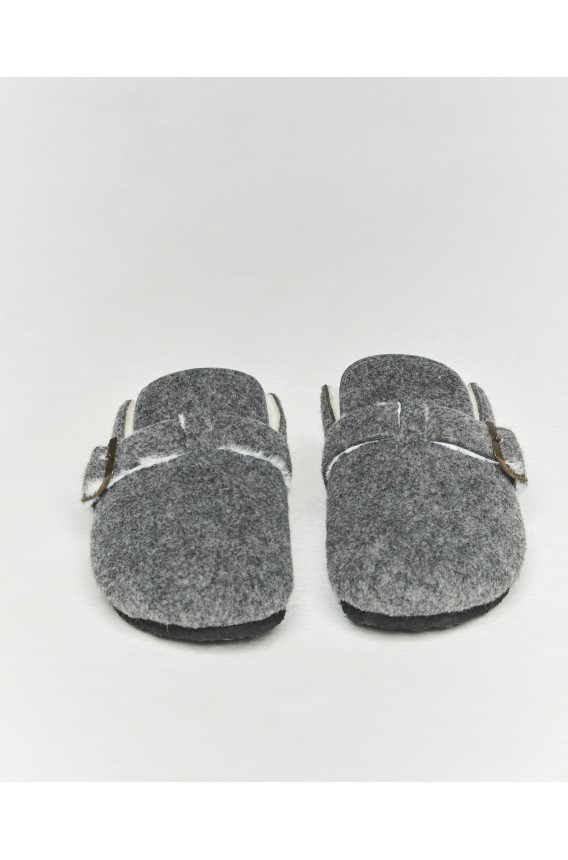 WOMEN'S CLOG SLIPPERS