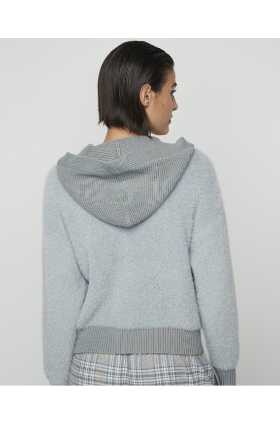 CHAQUETA CORTA CON CAPUCHA