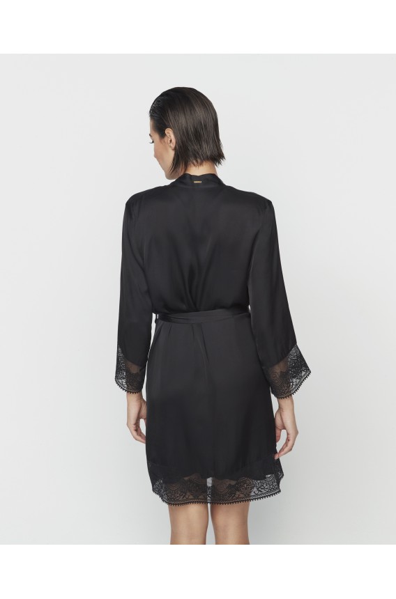 DRESSING GROWN BY PILAR RUBIO