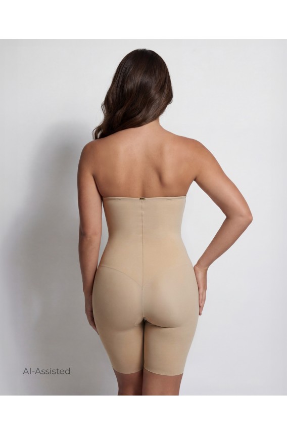 BODY CONFORT CON PIERNA PILAR RUBIO