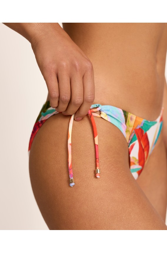 LOW WAIST BIKINI BOTTOM