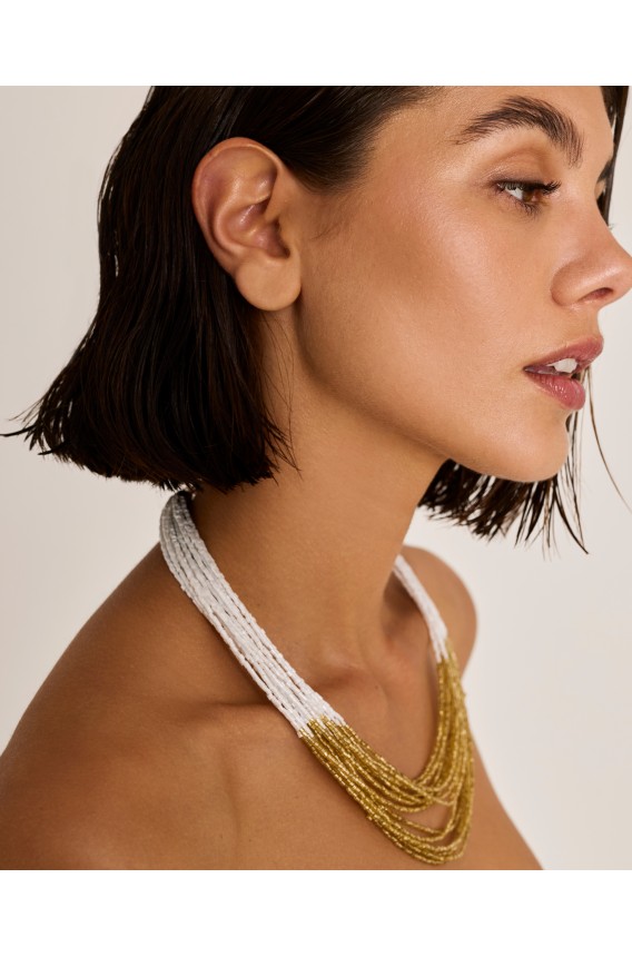 COLLAR CORTO