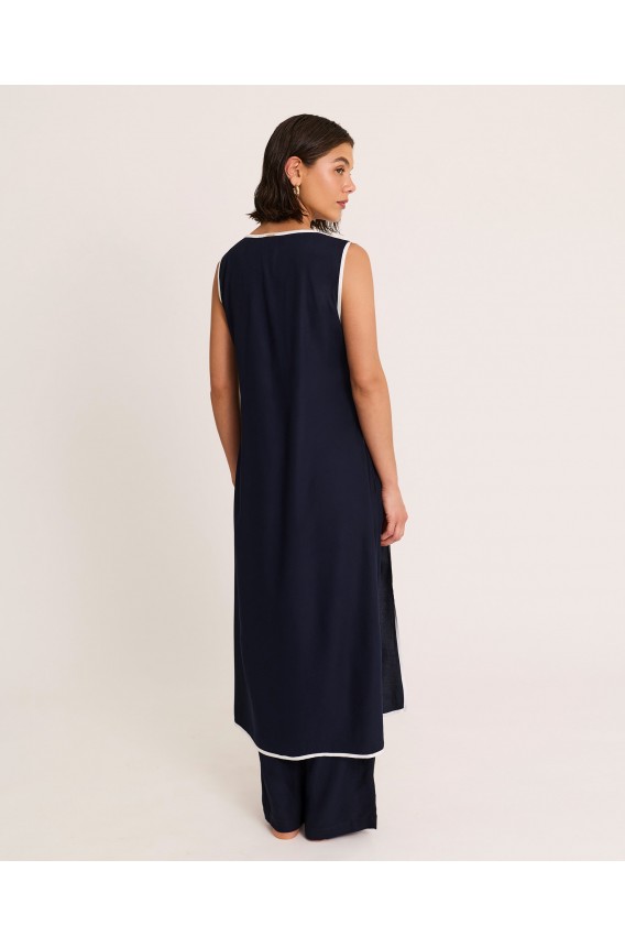 CONJUNTO CHAQUETA Y PANTALÓN