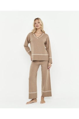 CONJUNTO PUNTO ESCOTE PICO