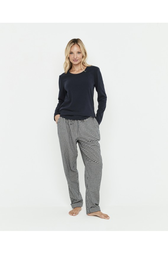 TWO-PIECE PYJAMA SET WITH T-SHIRT