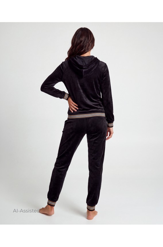 CONJUNTO TERCIOPELO CHAQUETA CON CAPUCHA PANTALON