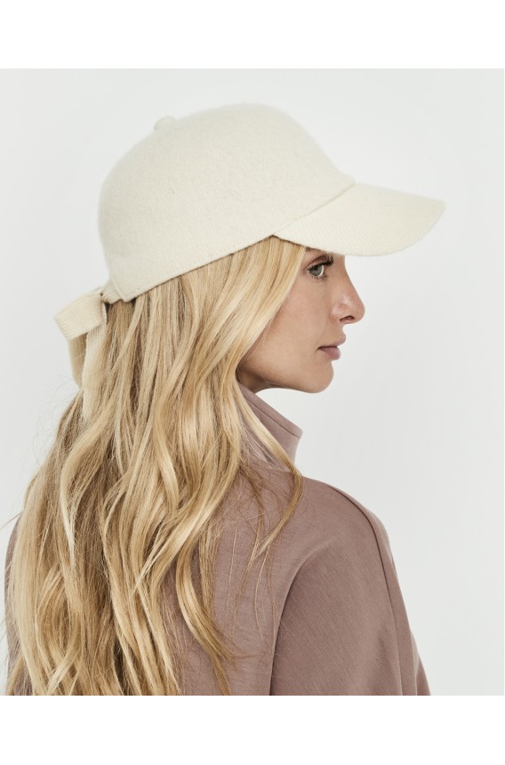 GORRA LANA